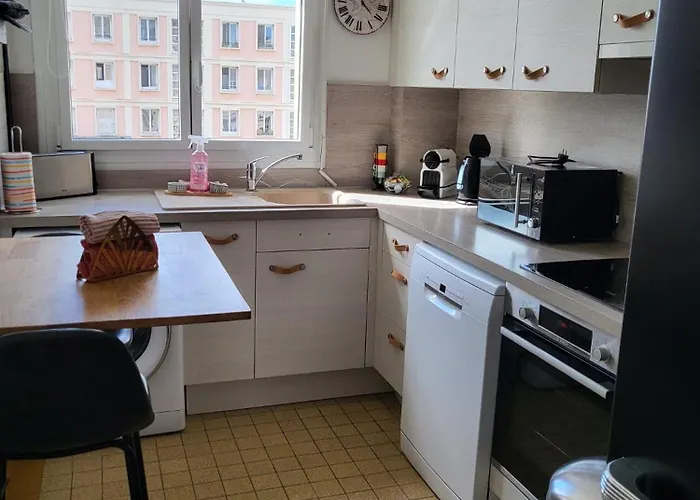 Appartement…Lh Center / 6 Pers. Parking Prive
